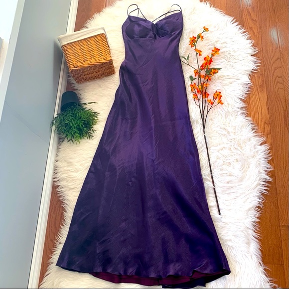 Fiesta Dresses & Skirts - Floor Length Backless Lace-up Gown